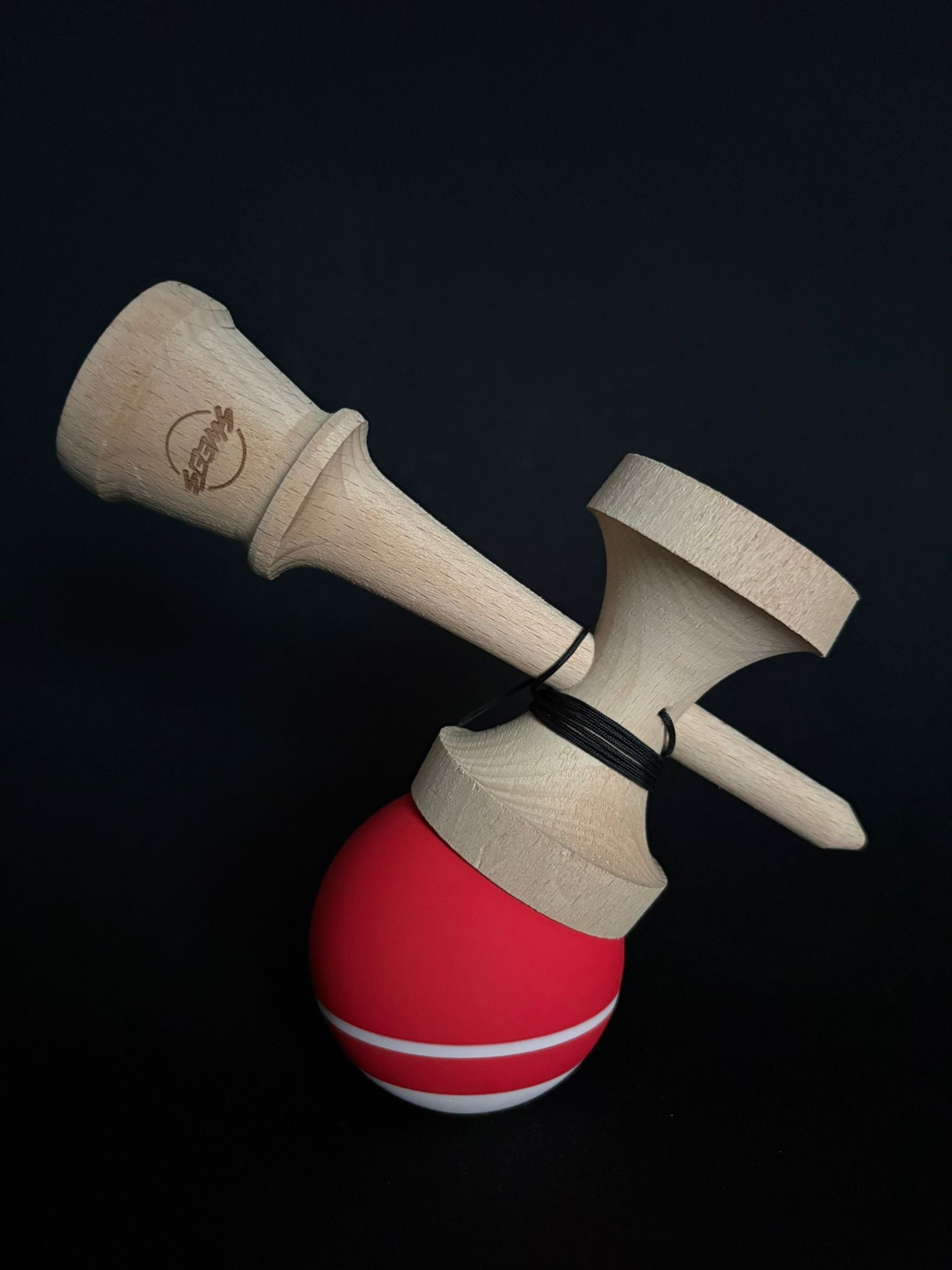 Kendama Sweets Tracker Red